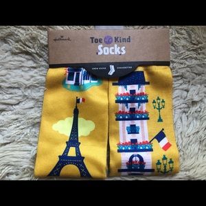 Hallmark Paris Inspired socks